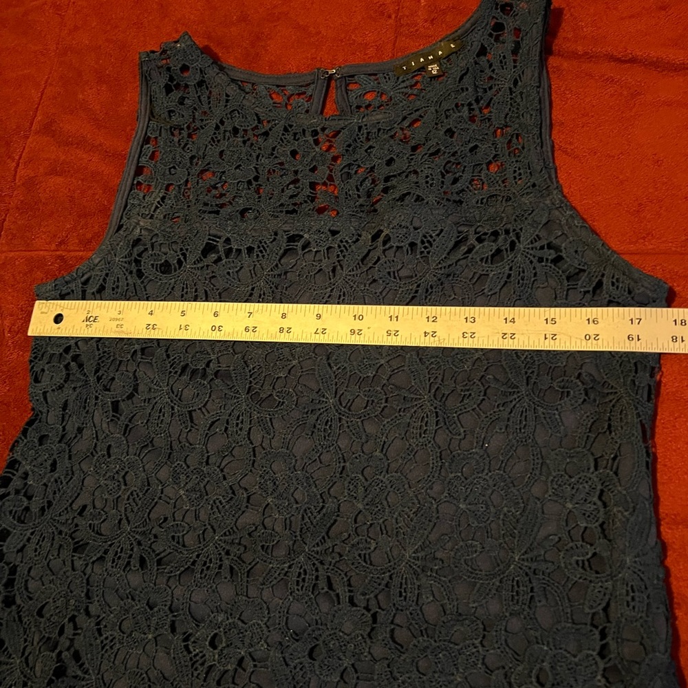 Dress - Picture 3 of 7